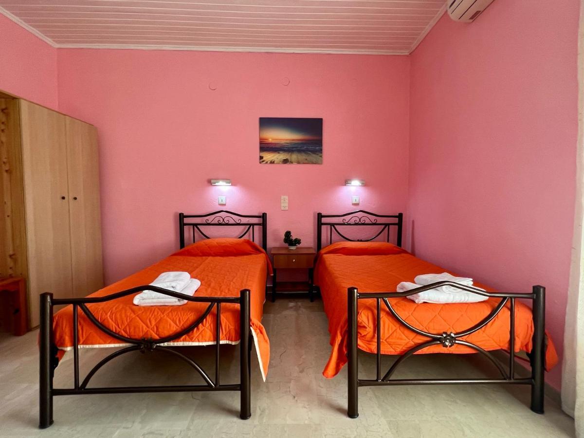 Elena Pool Aparthotel Ájos Jeórjos Eksteriør bilde