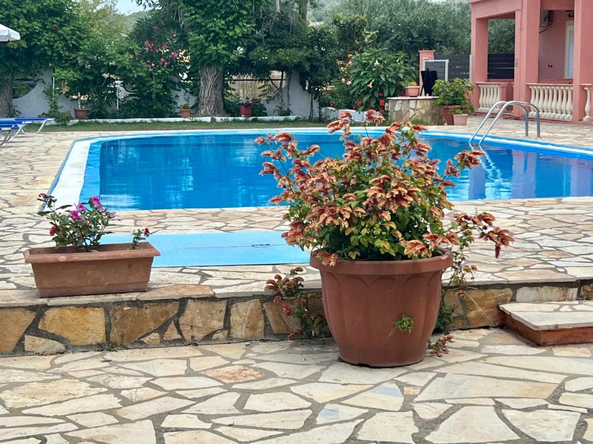 Elena Pool Aparthotel Ájos Jeórjos Eksteriør bilde