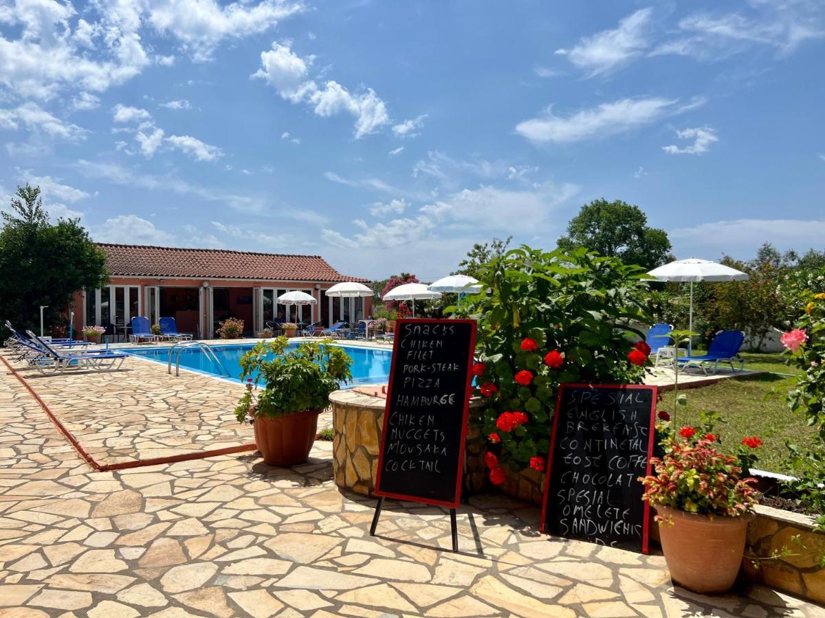 Elena Pool Aparthotel Ájos Jeórjos Eksteriør bilde