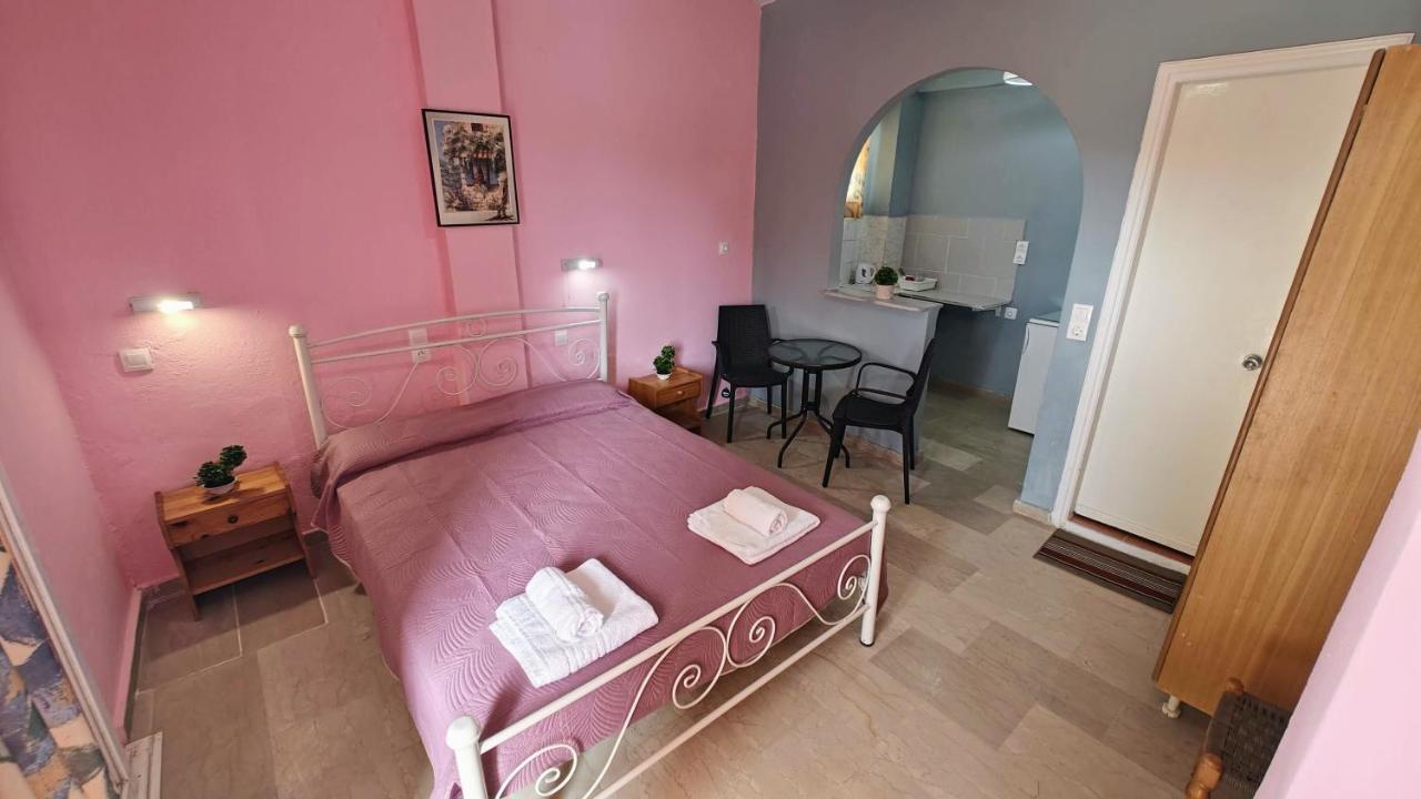 Elena Pool Aparthotel Ájos Jeórjos Eksteriør bilde